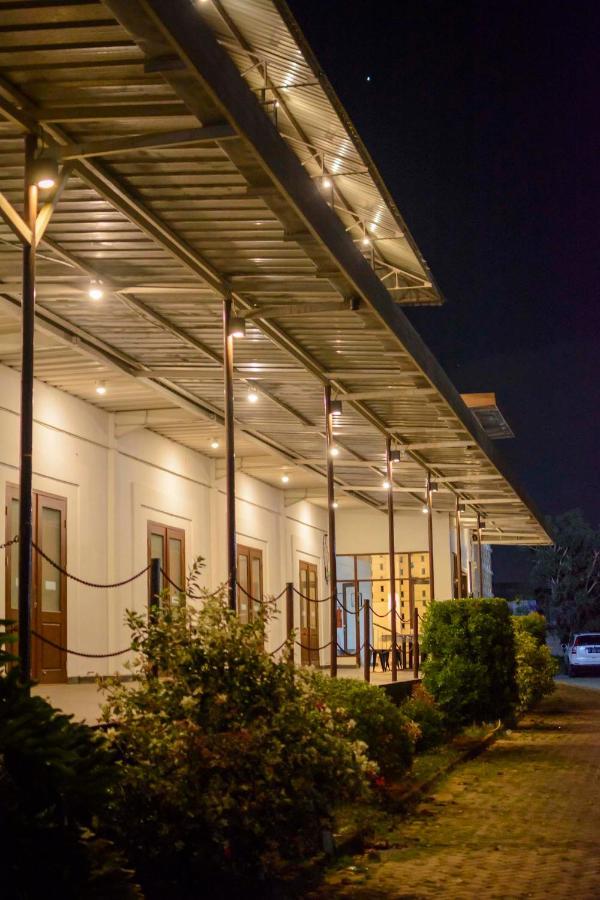 Wisma Amandari Bandar Lampung Exterior photo
