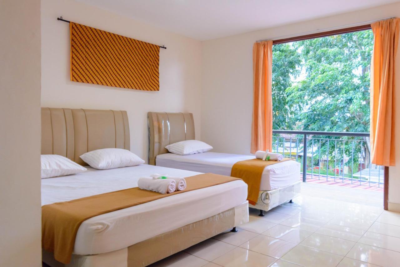 Wisma Amandari Bandar Lampung Exterior photo